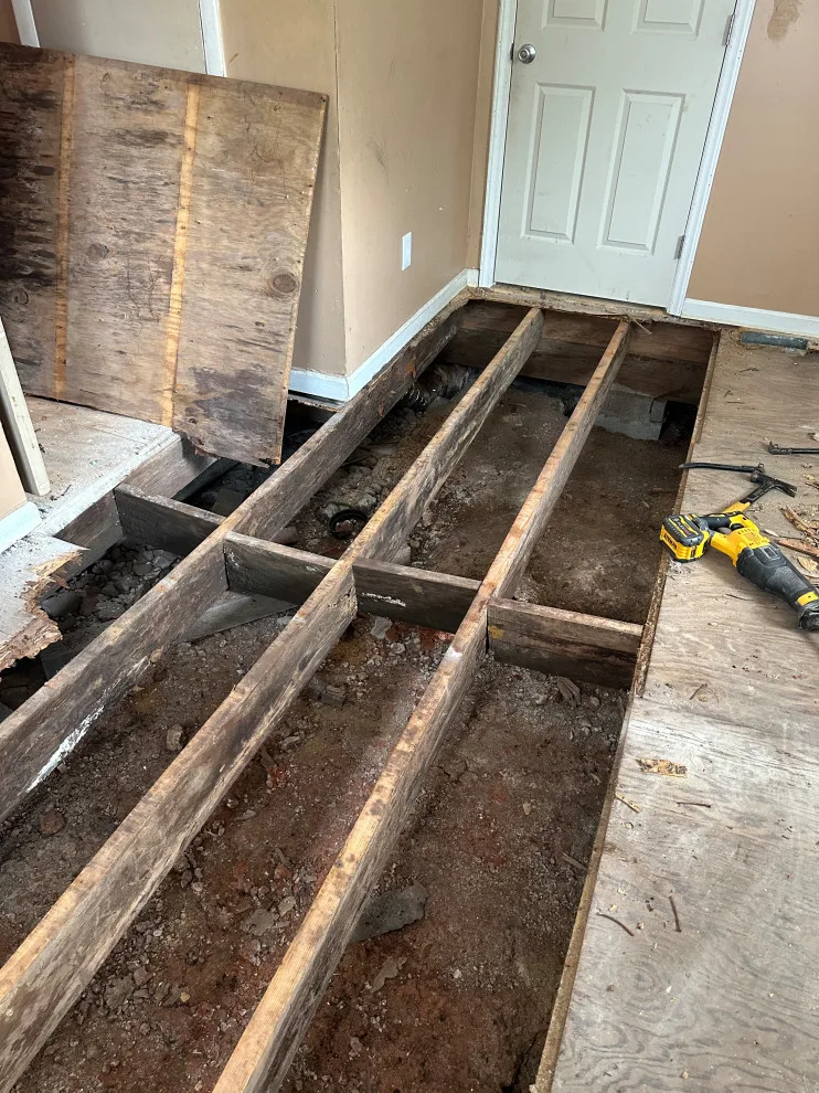 Client Carpet and Flashing Installation Return by JM Customs & Restorations - Photo 3