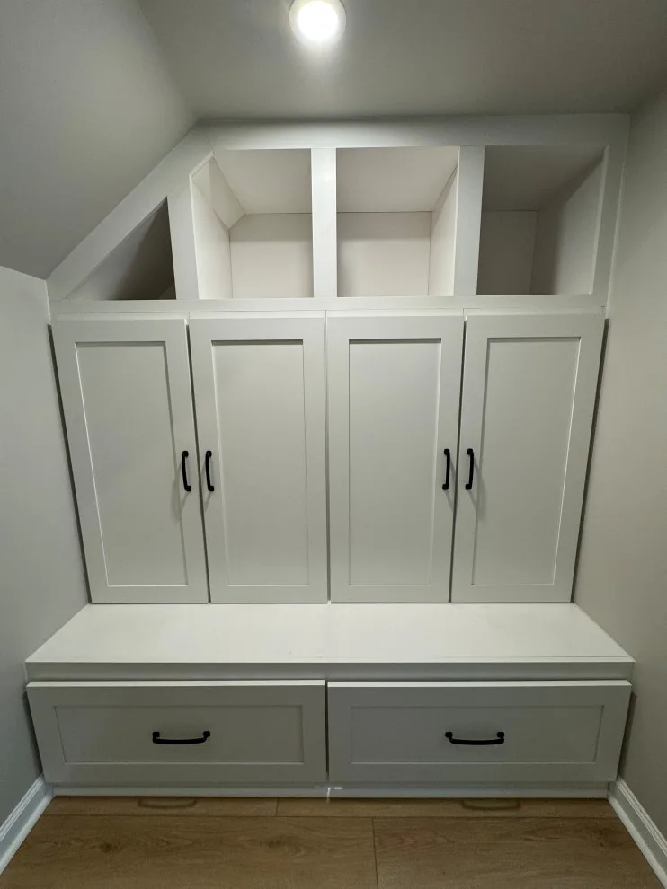 Personalized Drop-off Area by TG Construction & Design, Inc. - Photo 3
