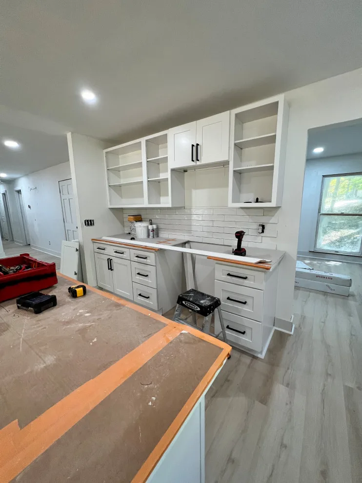 Comprehensive Home Renovation: Kitchen(1), Bathrooms(3) by Colibri Construction - Photo 12