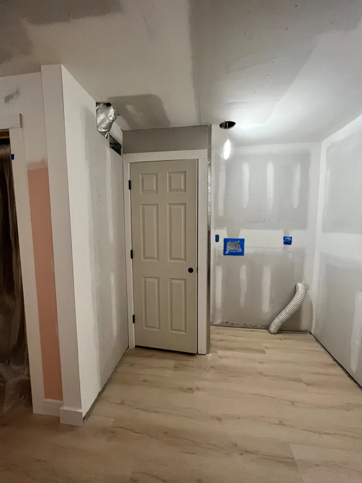 Comprehensive Home Renovation: Kitchen(1), Bathrooms(3) by Colibri Construction - Photo 11