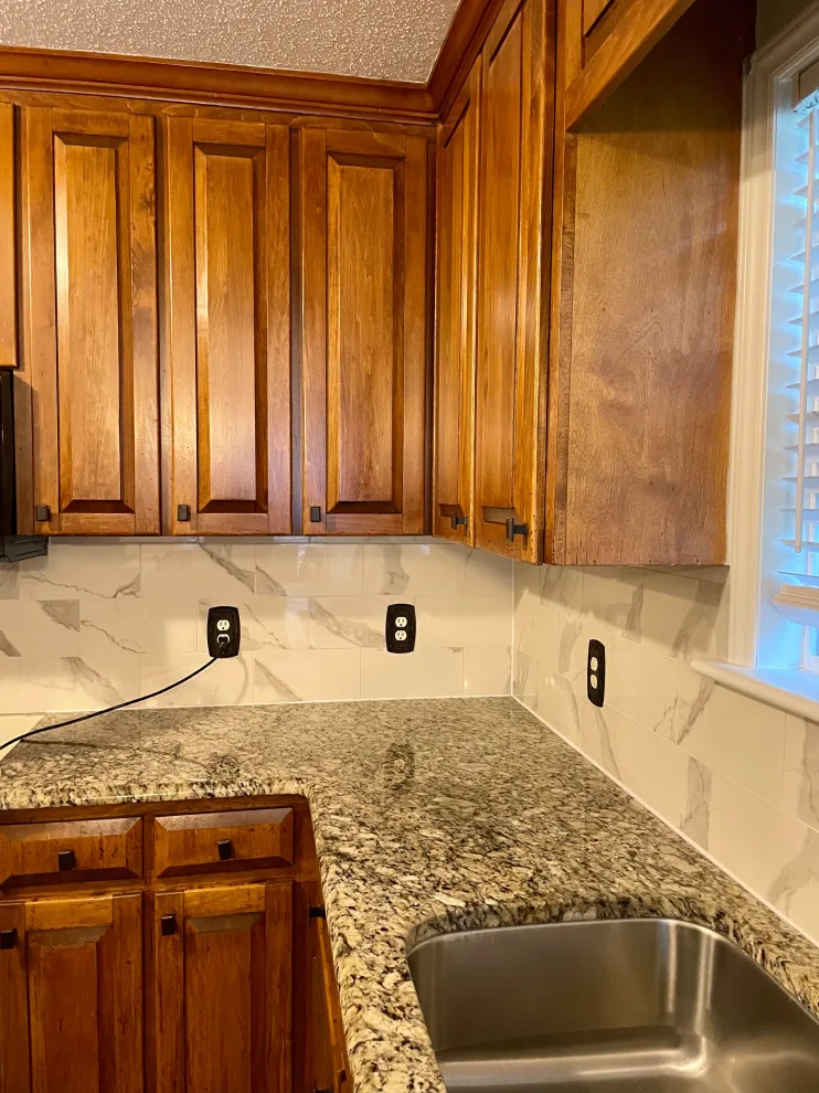 Backsplash for Meadows Residence by TG Construction & Design, Inc. - Photo 2