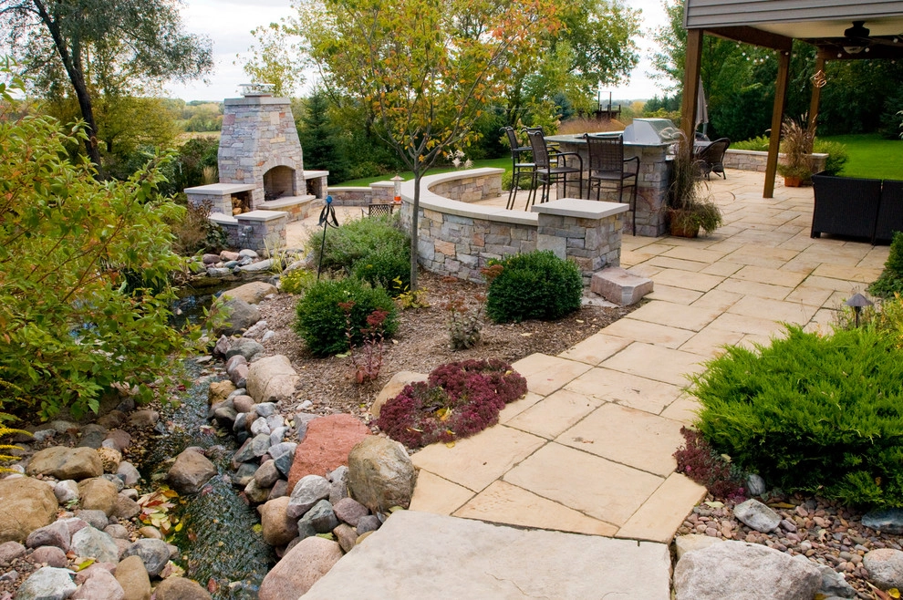 Backyard Retreat by Avant Gardening & Landscaping Inc - Photo 4