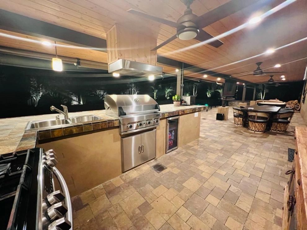 ESCONDIDO POOL AND OUTDOOR KITCHEN PROYECT 2 by BNC Builders INC. - Photo 16