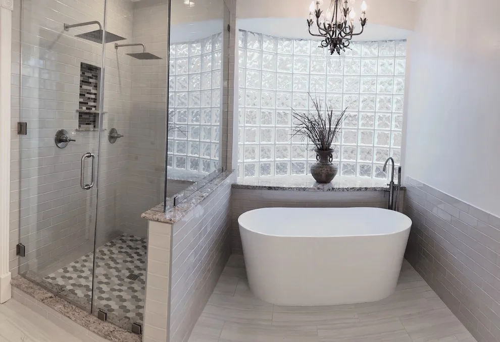 Jessica's Bathroom Renovation by Romo Remodeling - Photo 2
