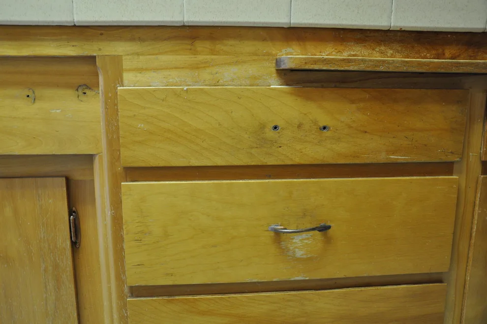 Karen's Kitchen Renovation by V-Builders - Photo 3