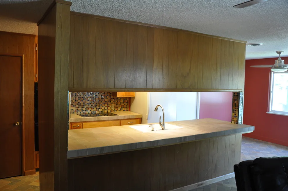 Karen's Kitchen Renovation by V-Builders - Photo 2