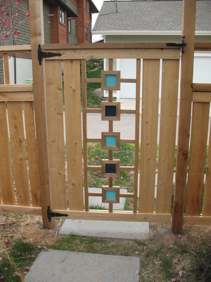Privacy Screen by Avant Gardening & Landscaping Inc - Photo 5