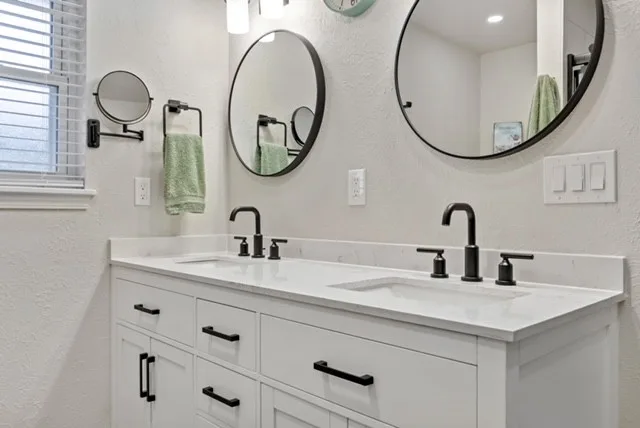 Kentucky Primary and Guest Bathroom by Merrick Construction & Design - Photo 7