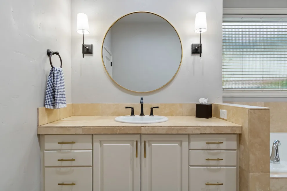 Hackberry Kitchen and Bathroom Renovation in Boise by Merrick Construction & Design - Photo 15
