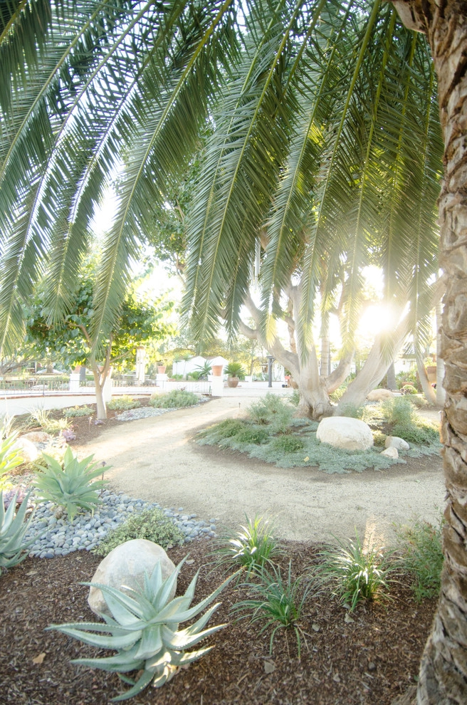 Casa de Aire y Sol Residence by SP Gardens - Susanna Pagan Landscape Design - Photo 14