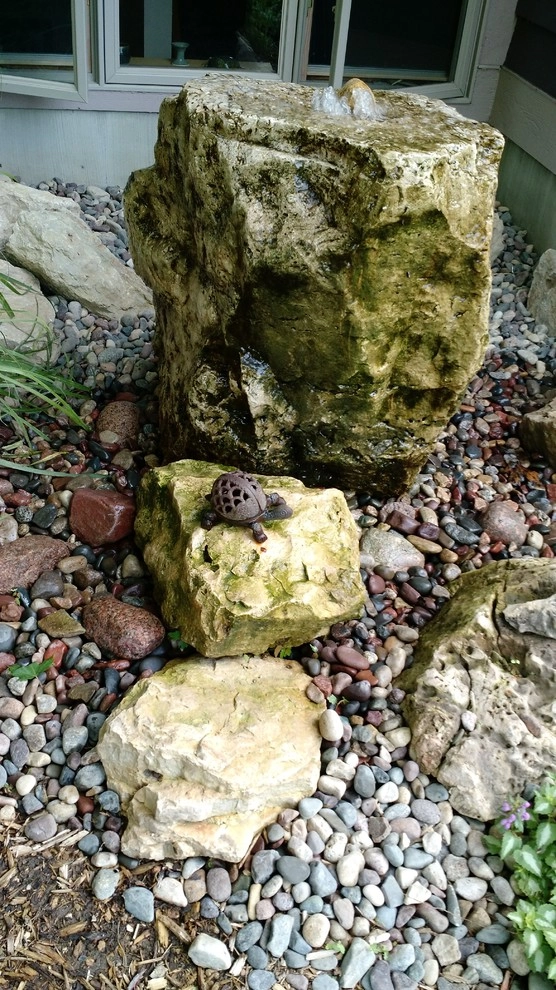 Craftsman Small-Space Gardening by Avant Gardening & Landscaping Inc - Photo 9