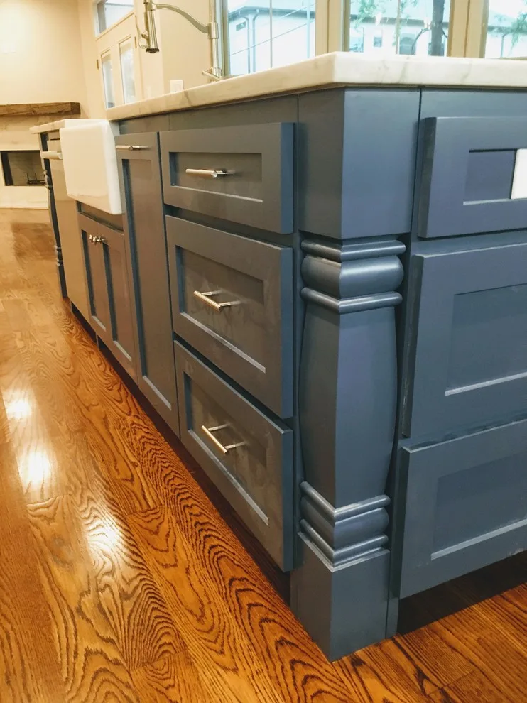 Dual Color Kitchen by Straight Line Construction, Inc. - Photo 6