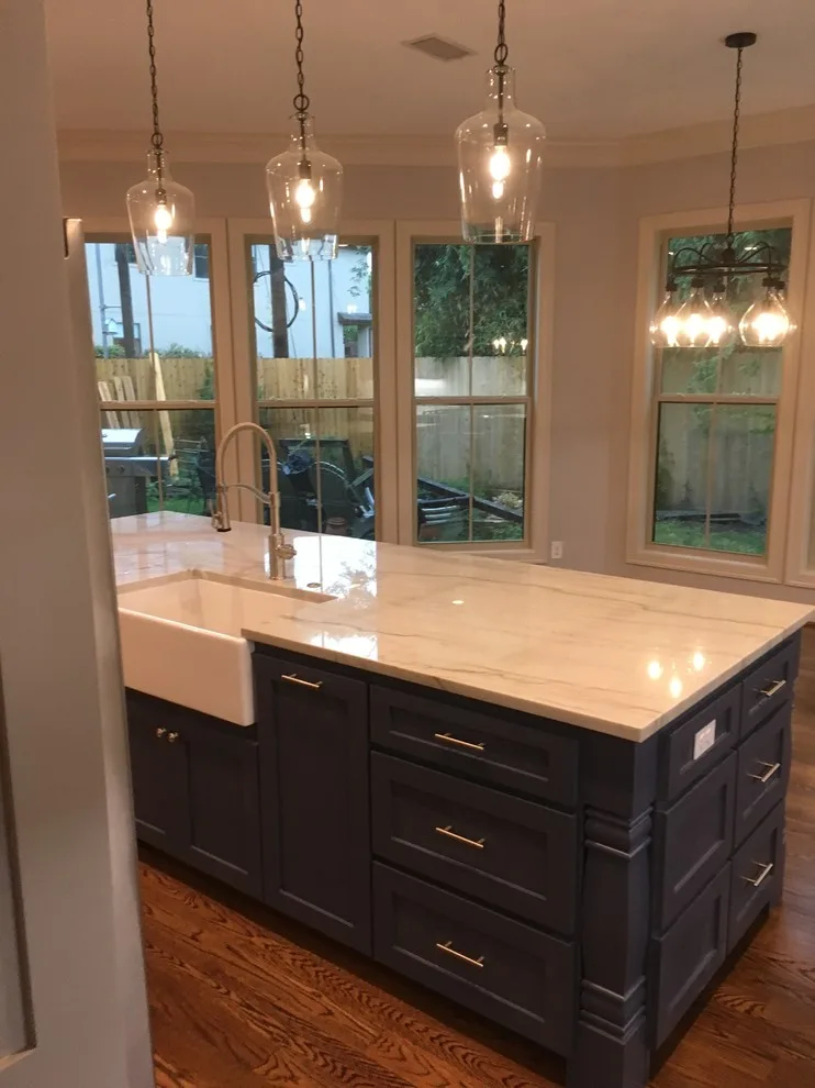 Dual Color Kitchen by Straight Line Construction, Inc. - Photo 3