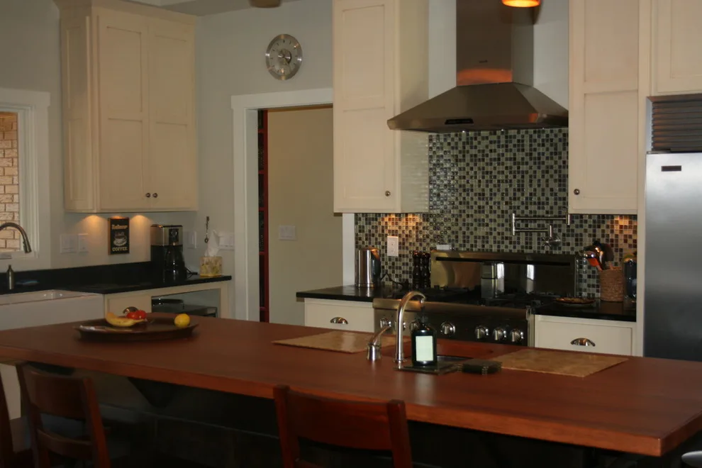 Bespoke Kitchens by Chad Goodin Signature Homes, Inc. - Photo 6