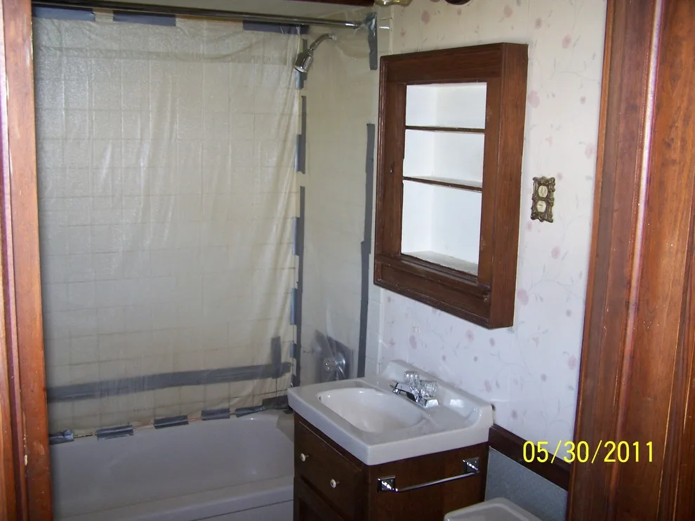 KP Classic Bath Renovation by Puyleart Brothers Construction, LLC - Photo 4