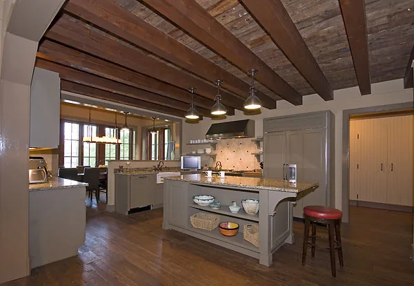Waterfront Lodge by The Berry Group - Photo 9