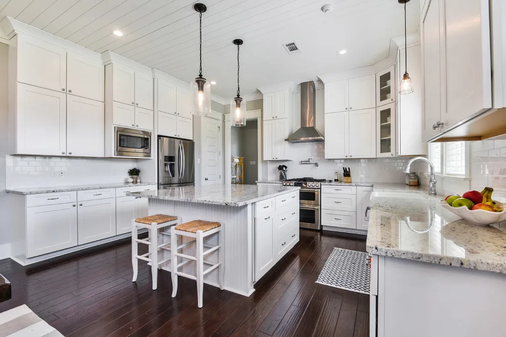 Interior Design by Tyson Construction - Photo 33