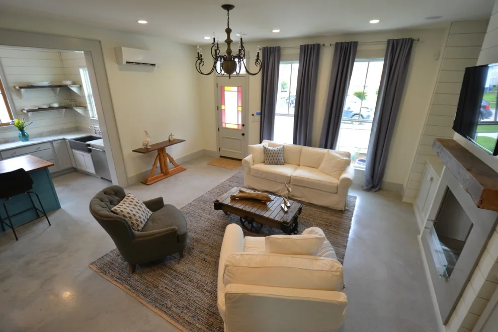 Interior Design by Tyson Construction - Photo 22