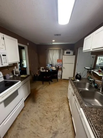 Lakeway Comfortable Cabin by Gladius Construction & Design - Photo 13