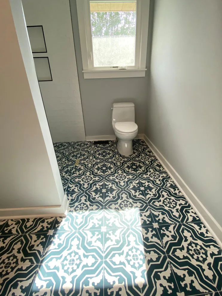 Lara's Restroom by New Concepts Remodeling - Photo 5