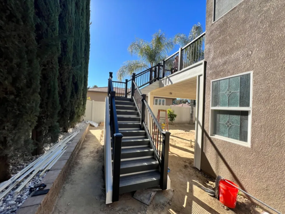 Spacious Personalized Balcony by AJM Construction & Repairs - Photo 5