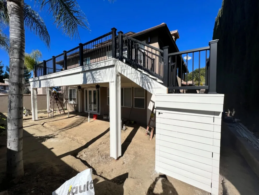 Spacious Personalized Balcony by AJM Construction & Repairs - Photo 3