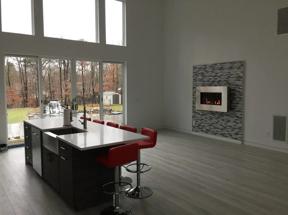 Contemporary Residence in Miller Place by Long Island Creative Contracting - Photo 4