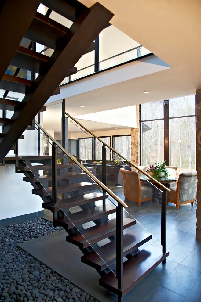 Lounge Spaces by Day Star Construction Inc - Photo 4