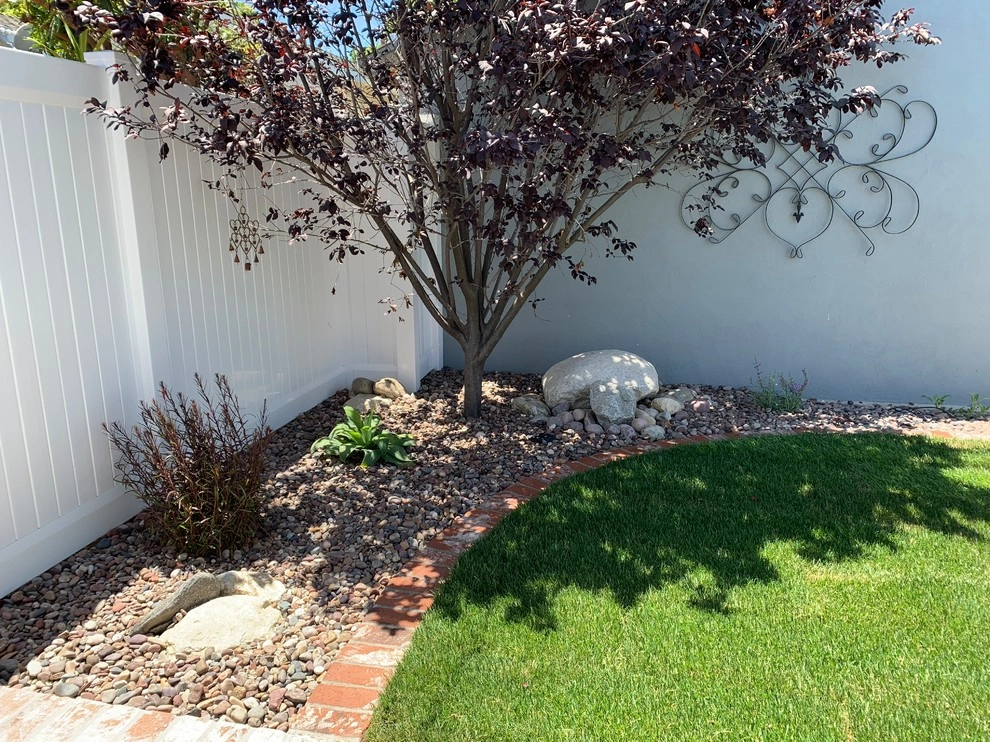 Nipomo Residence by Avenue 39 Landscape Design - Photo 6