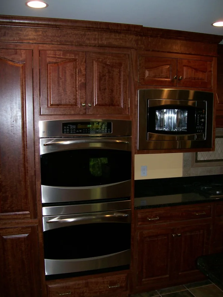 M.I.B. Construction & Hilltown Custom Cabinetry - Photo 10