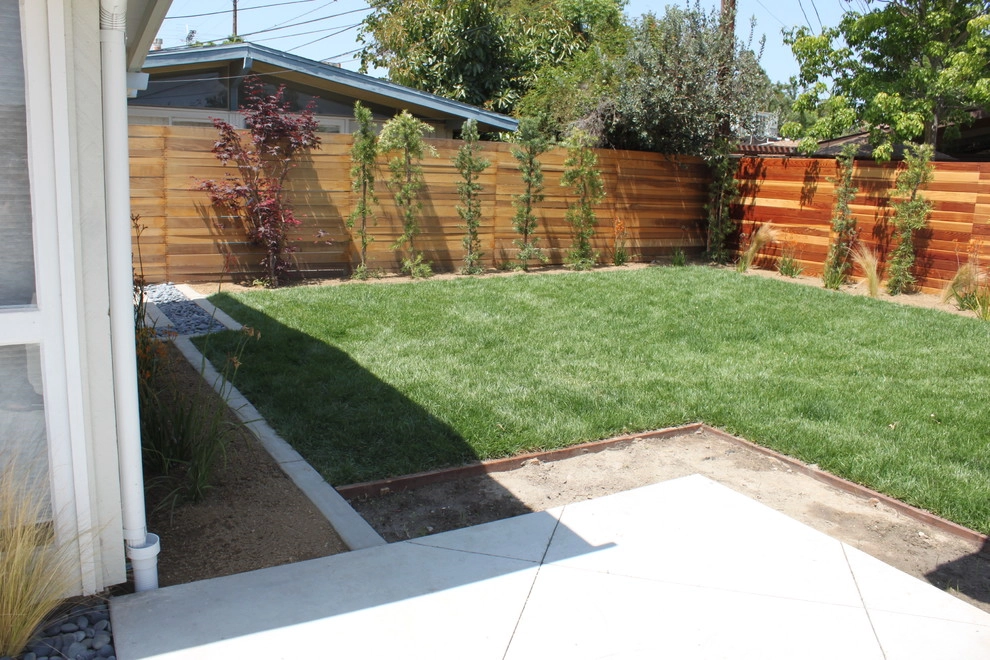 Cliff May Rancho 1 by Avenue 39 Landscape Design - Photo 13