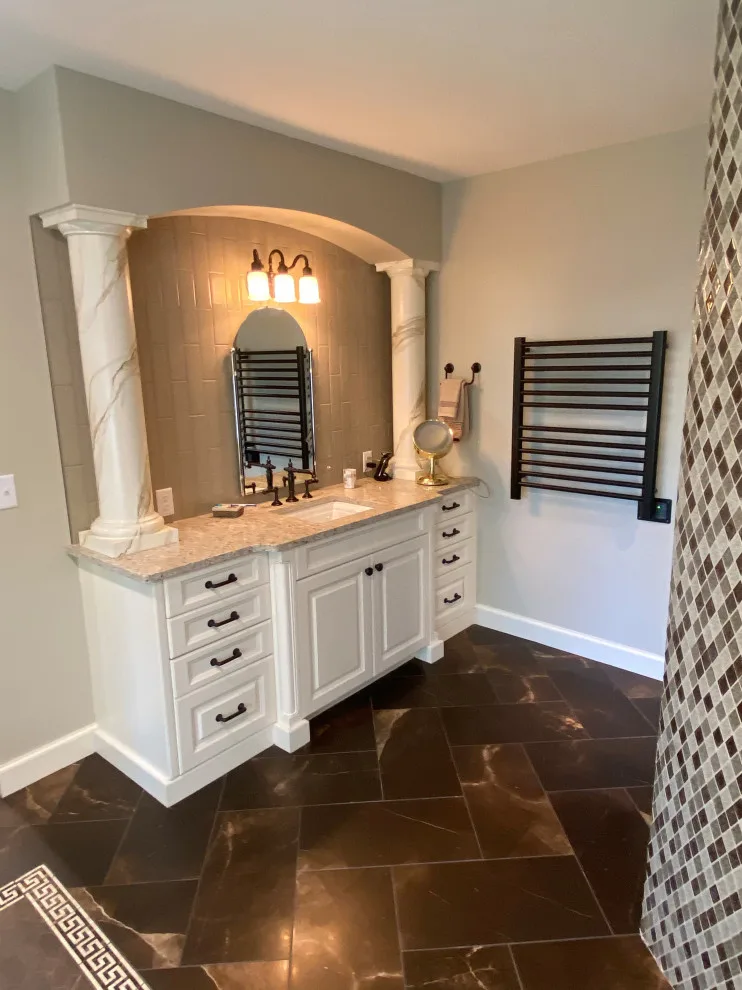 Bathroom and Closet Renovation by Kahmann Construction LLC - Photo 12