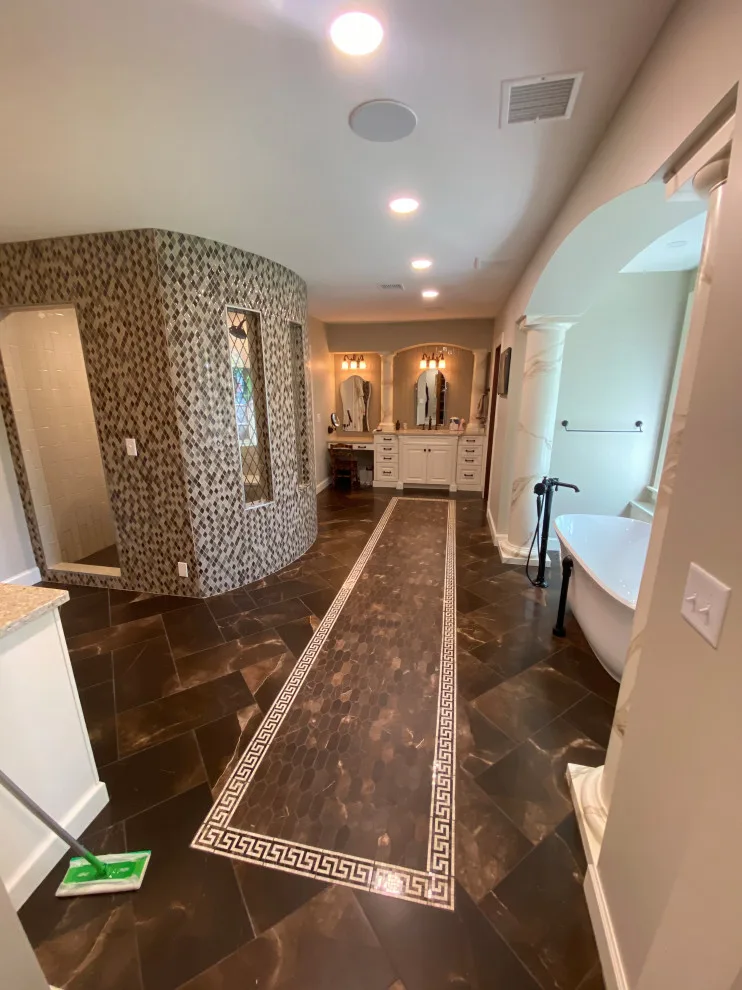 Bathroom and Closet Renovation by Kahmann Construction LLC - Photo 7