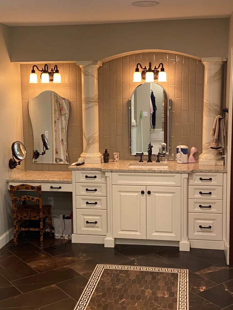 Bathroom and Closet Renovation by Kahmann Construction LLC - Photo 11