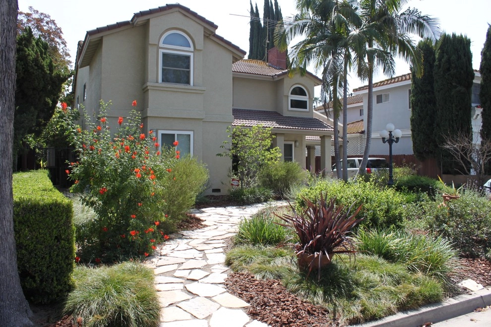 Sallwasser-McHale Residence by Avenue 39 Landscape Design - Photo 3