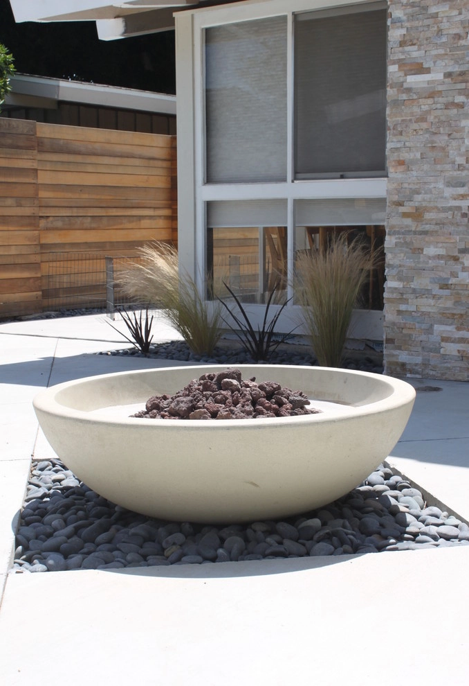 Cliff May Rancho 1 by Avenue 39 Landscape Design - Photo 16