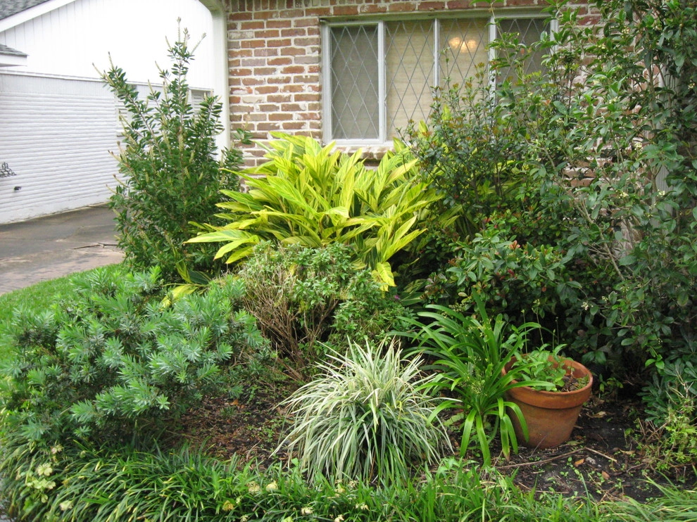 Landscape Updated in Briargrove Park! by Sterling Design & Landscape Resources - Photo 24