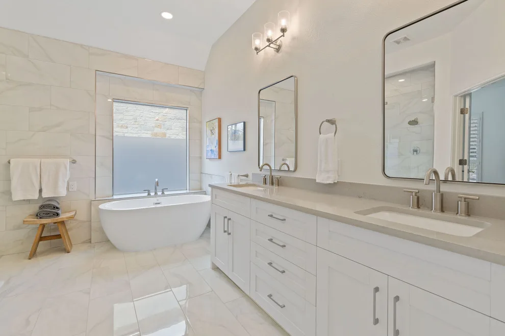 Meridian Restrooms and Laundry by Gladius Construction & Design - Photo 4