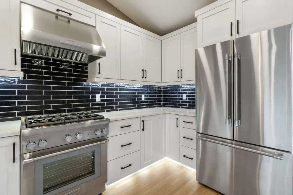 Meridian | Contemporary Farmhouse Kitchen Renovation by Merrick Construction & Design - Photo 7
