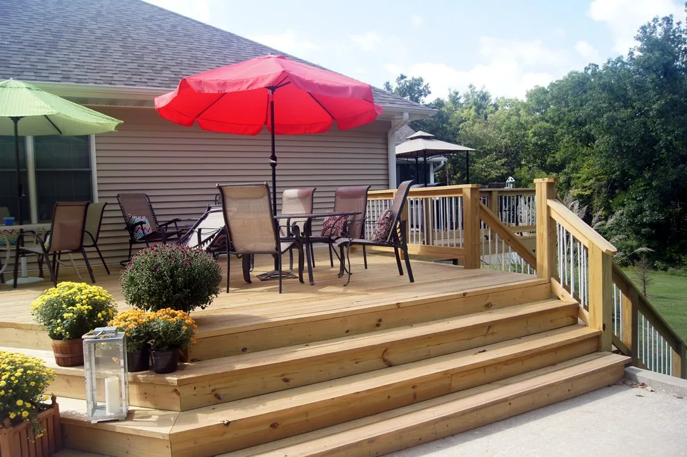 Missouri Screened Patio by Trueson Exteriors - Photo 10