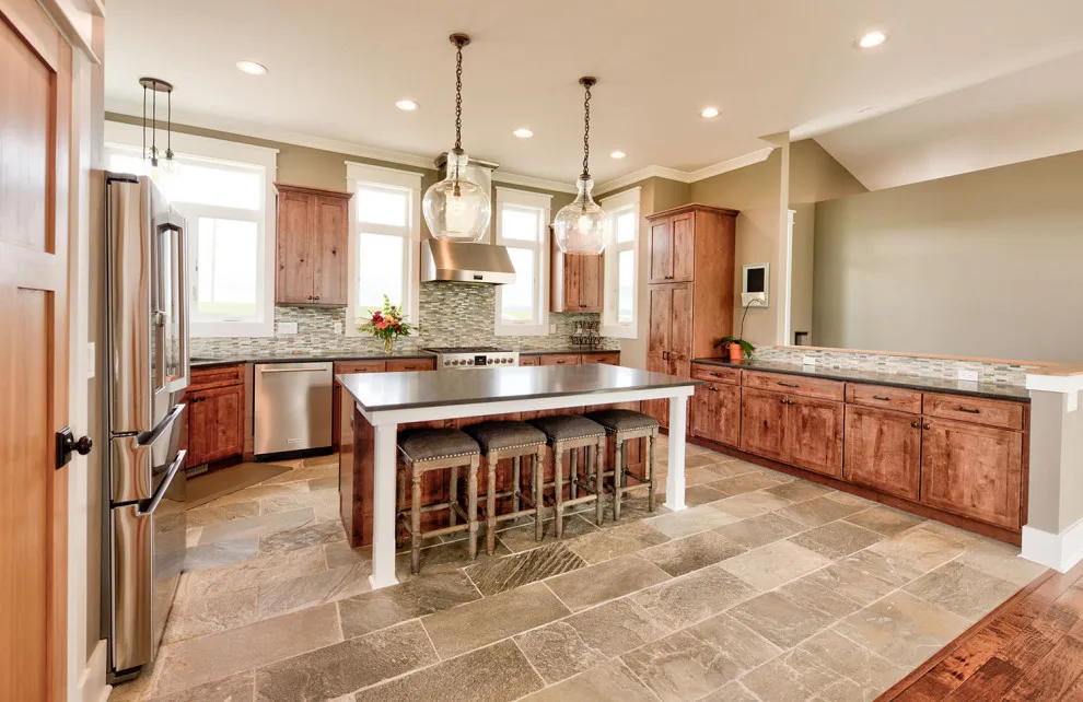 Contemporary Kitchen by Ealy Construction - Photo 5