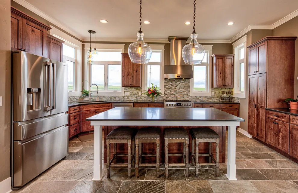 Contemporary Kitchen by Ealy Construction - Photo 8