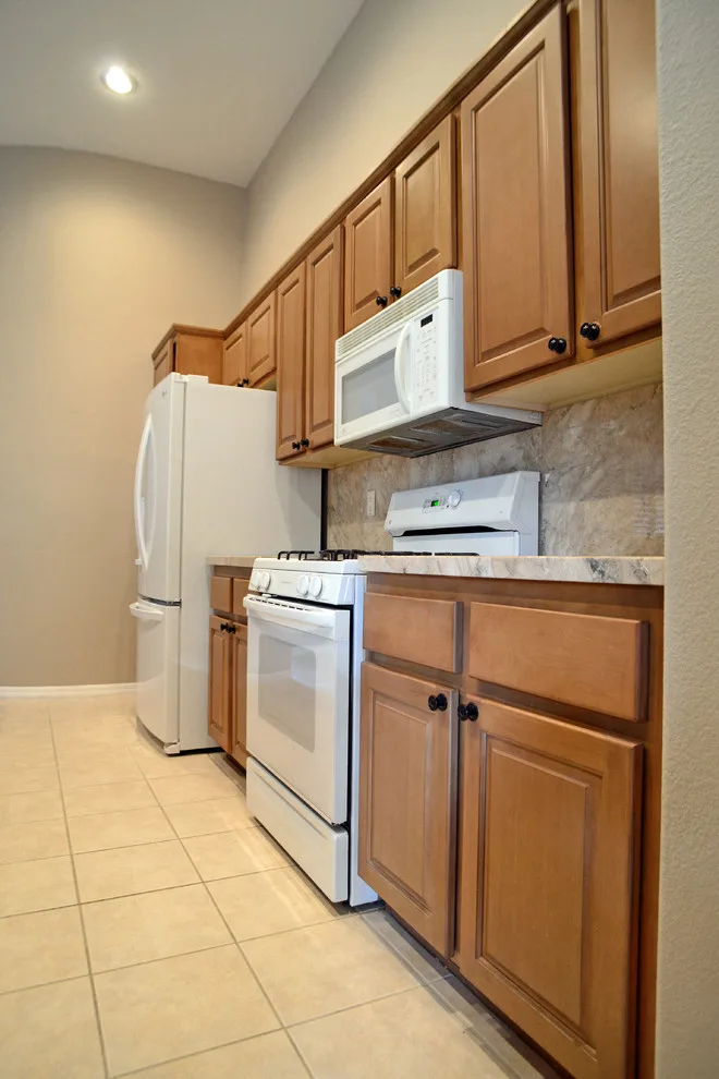 Contemporary Kitchen Renovation by AFR Construction - Photo 7