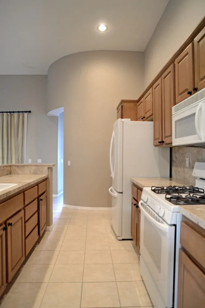 Contemporary Kitchen Renovation by AFR Construction - Photo 24