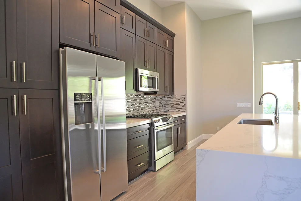 Contemporary Kitchen Renovation by AFR Construction - Photo 37