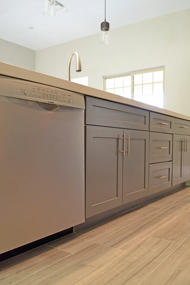 Contemporary Kitchen Renovation by AFR Construction - Photo 12