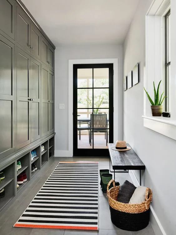 775 Remodeling - Photo 14