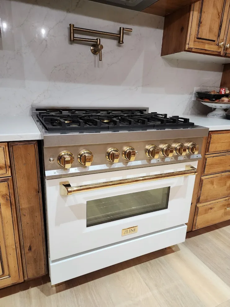 Bespoke Interior Renovation by East Idaho Contracting - Photo 5
