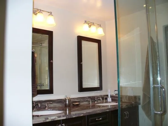 Home kitchen and bathroom makeover by DJ's Construction, Inc. - Photo 4