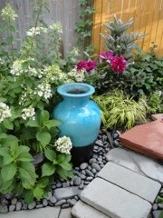 Fun With Color by B. Gardening Landscape Design - Photo 10